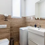 Corvin - Uelloi Serviced Apartament *