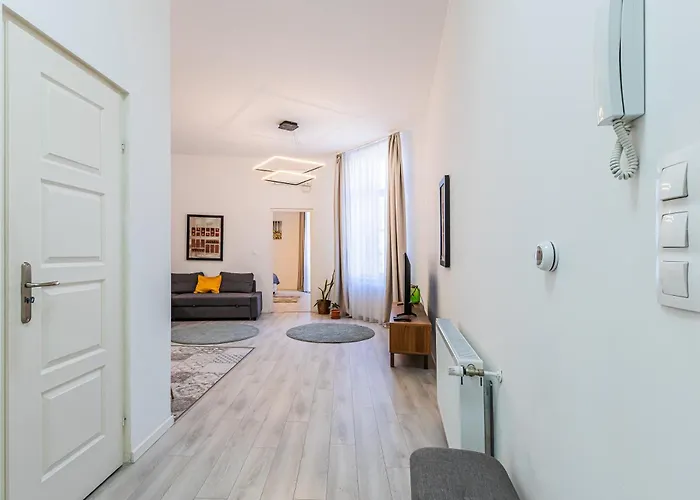 Apartament Corvin - Uelloi Serviced
