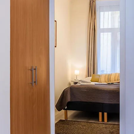 דירה Corvin - Uelloi Serviced