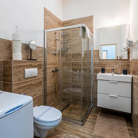 Corvin - Uelloi Serviced דירה