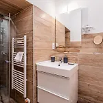 Appartement Corvin - Uelloi Serviced Budapest