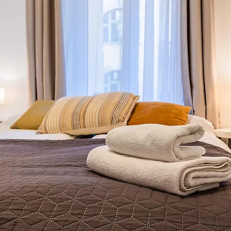 Corvin - Uelloi Serviced *