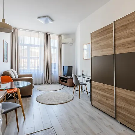 Corvin - Uelloi Serviced * Budapest