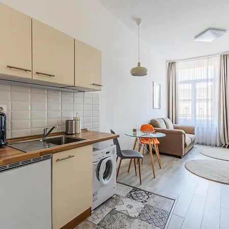 Corvin - Uelloi Serviced * Budapest