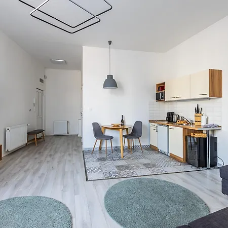 Apartment Corvin - Uelloi Serviced