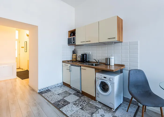 Corvin - Uelloi Serviced *